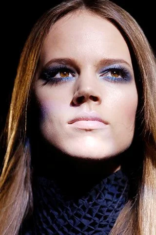 Look 7